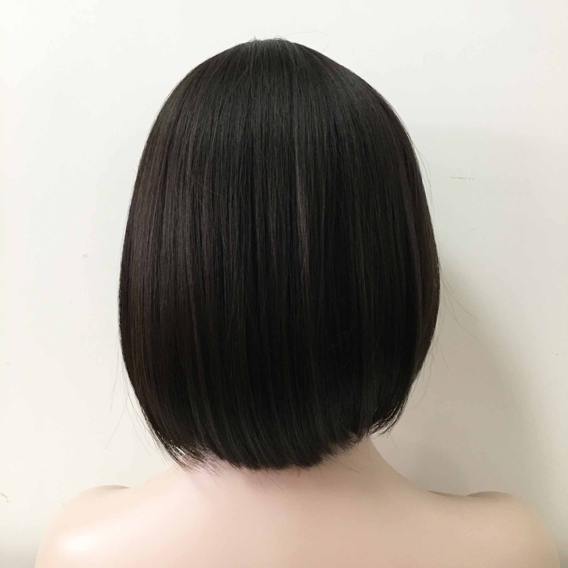 nevermindyrhead Women Black Short Straight Bob Fringe Bangs Layered Wig