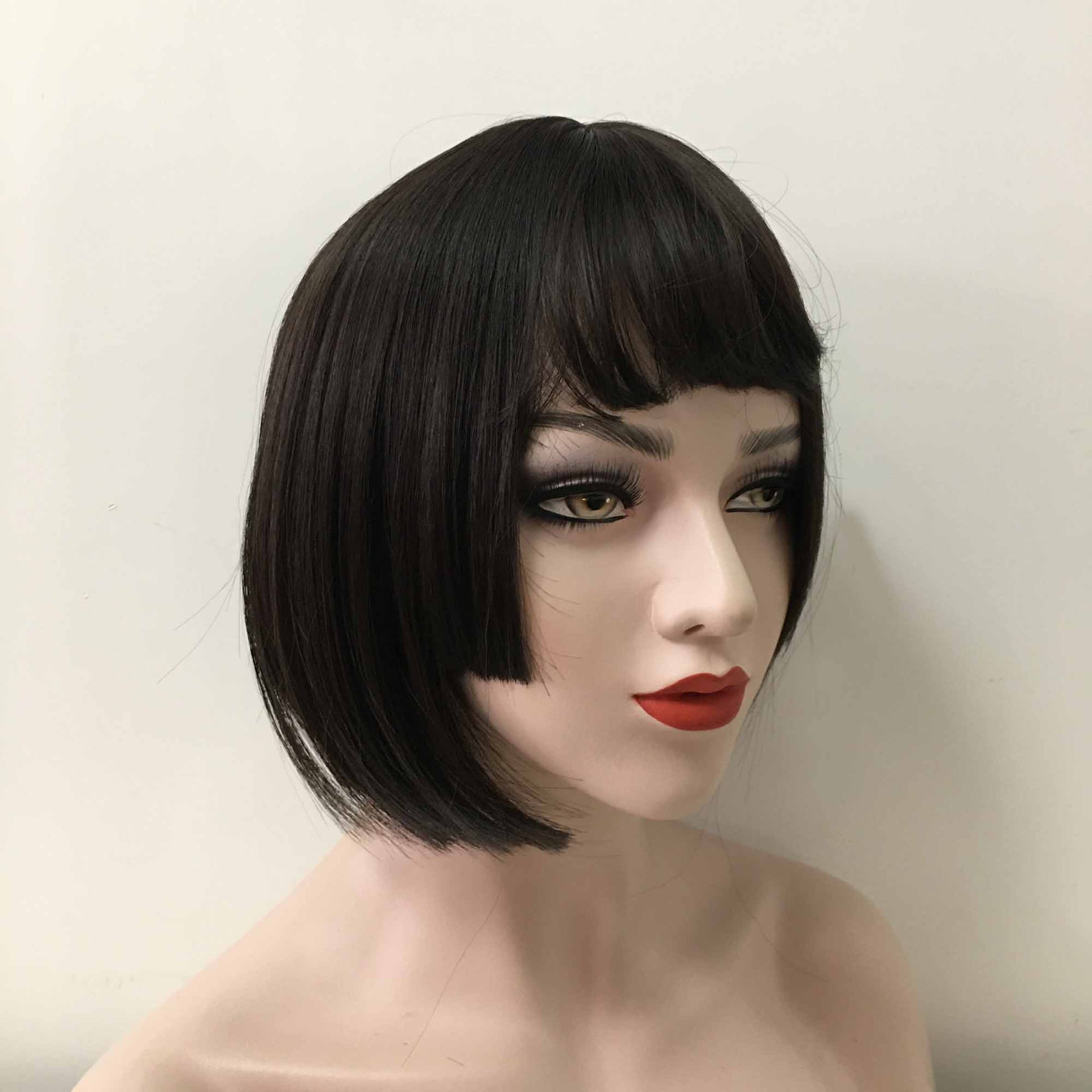 nevermindyrhead Women Black Short Straight Bob Fringe Bangs Layered Wig