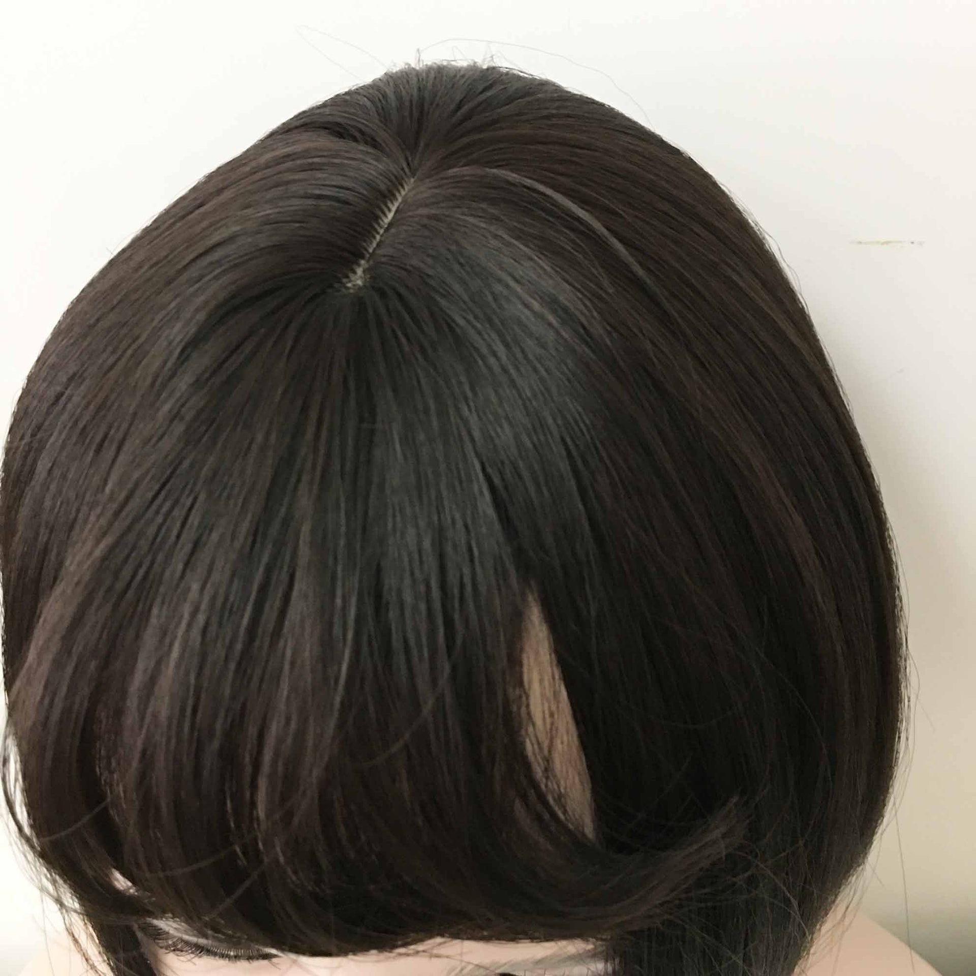 nevermindyrhead Women Black Short Straight Bob Fringe Bangs Layered Wig