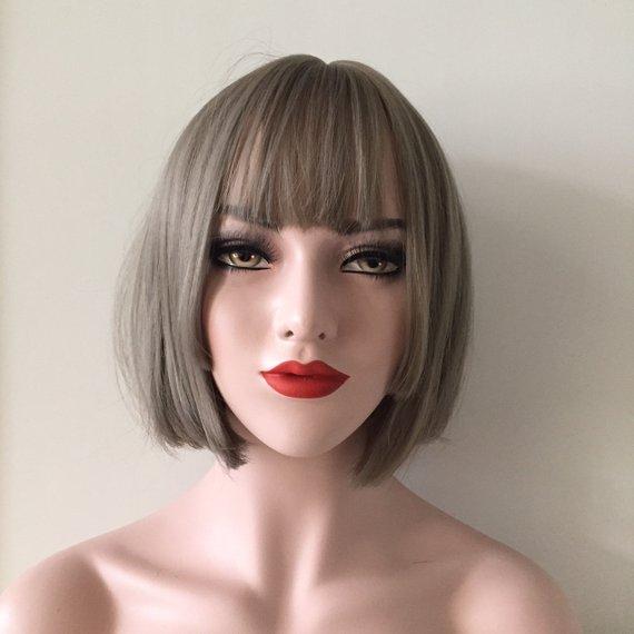 nevermindyrhead Women Dark Brown Black Short Straight Bob Layered Wig Gray