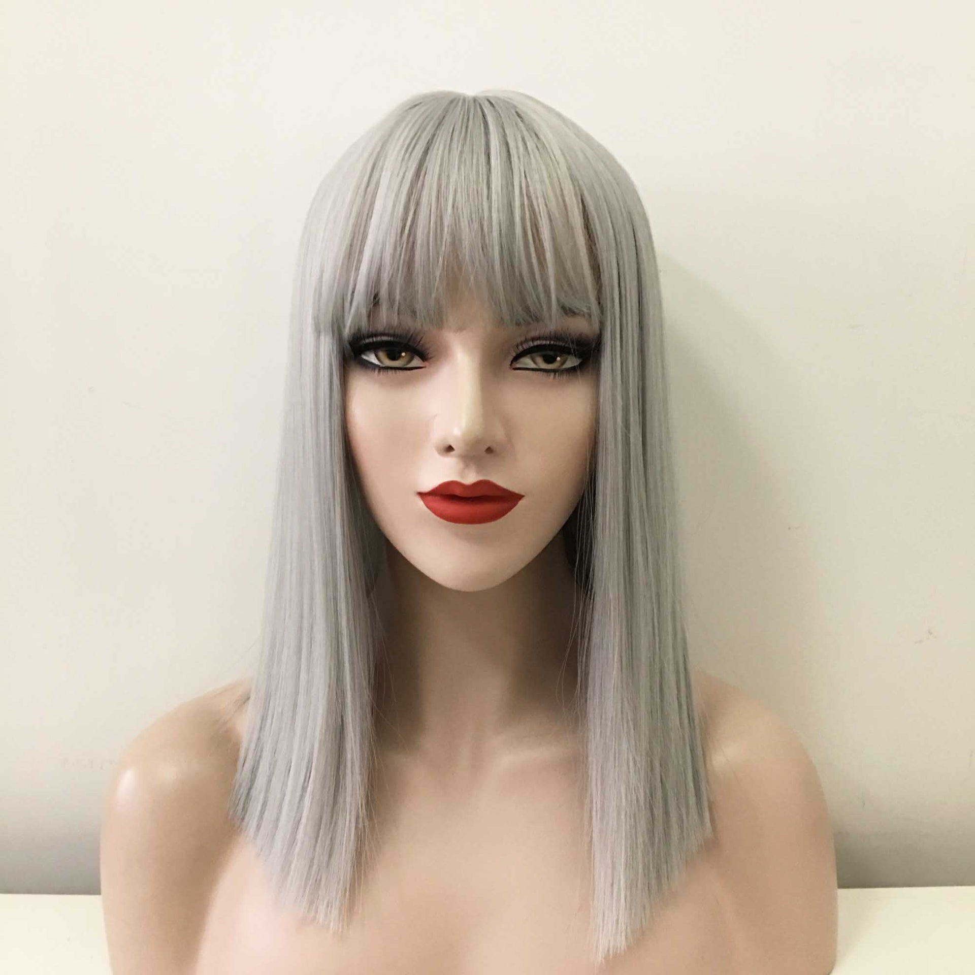 nevermindyrhead Women Gray Long Straight Fringe Bangs Blunt End Wig