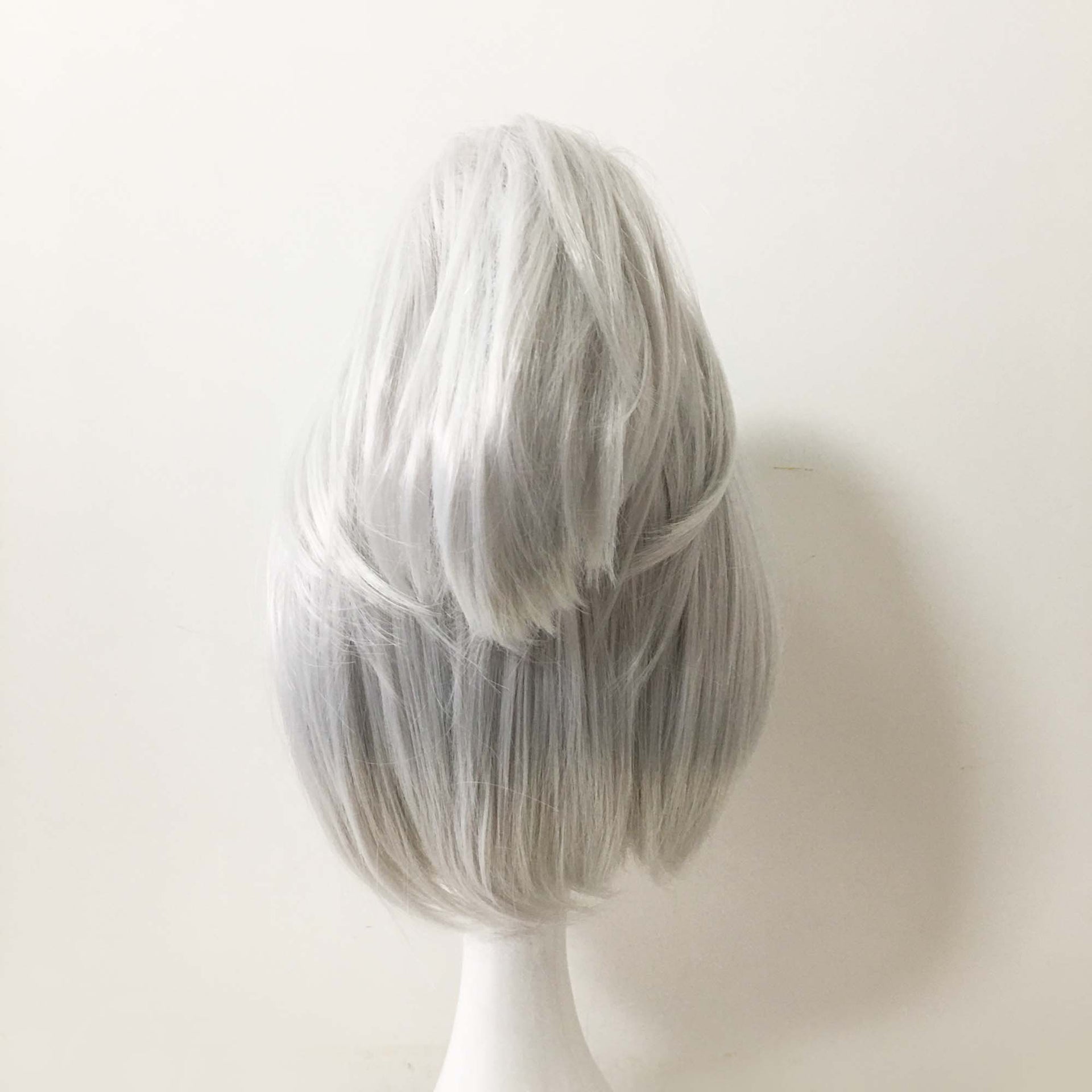 nevermindyrhead Women Silver White Short Detachable Top Bun Bob Cosplay Wig