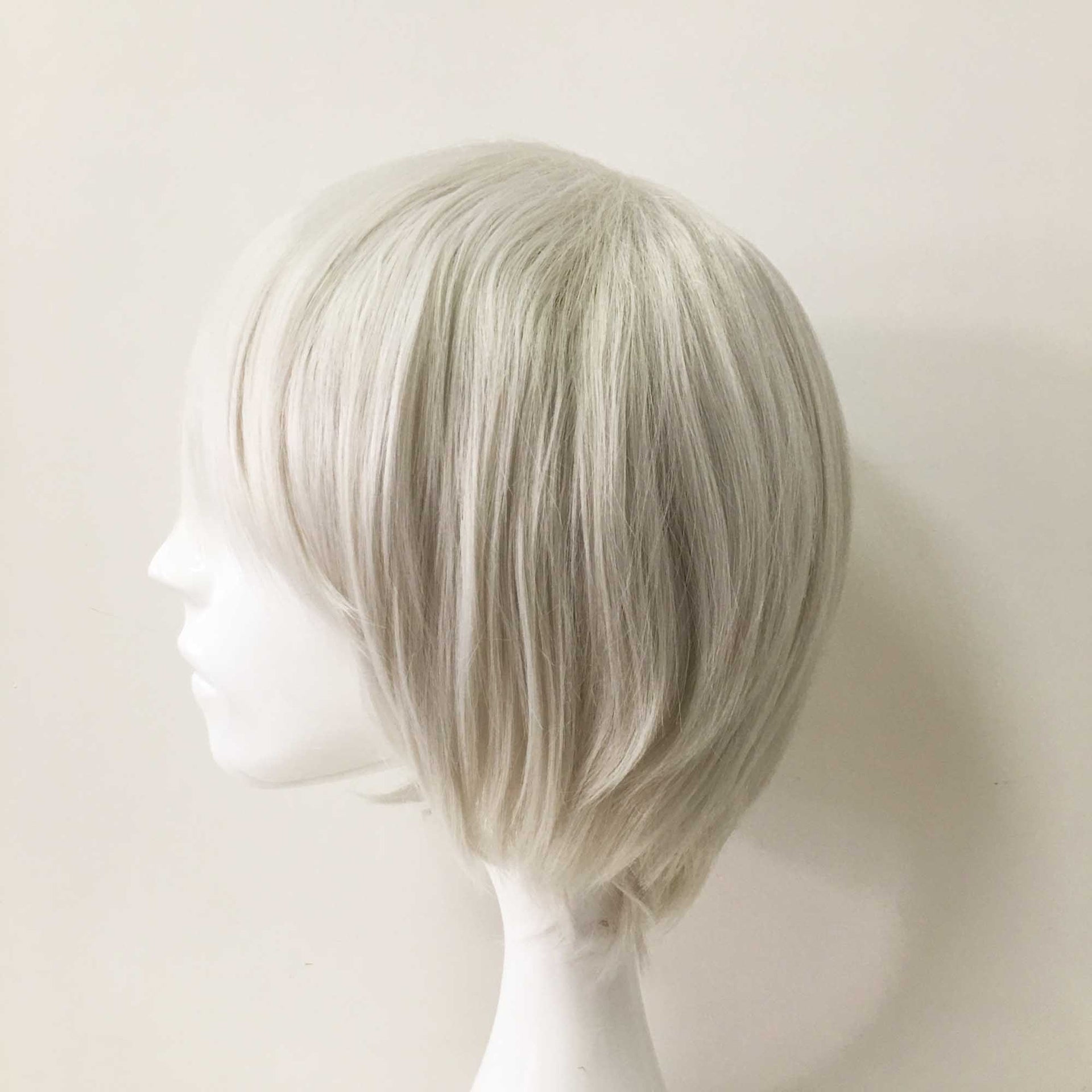 nevermindyrhead Women Silver White Short Straight Fringe Bangs Cosplay Wig