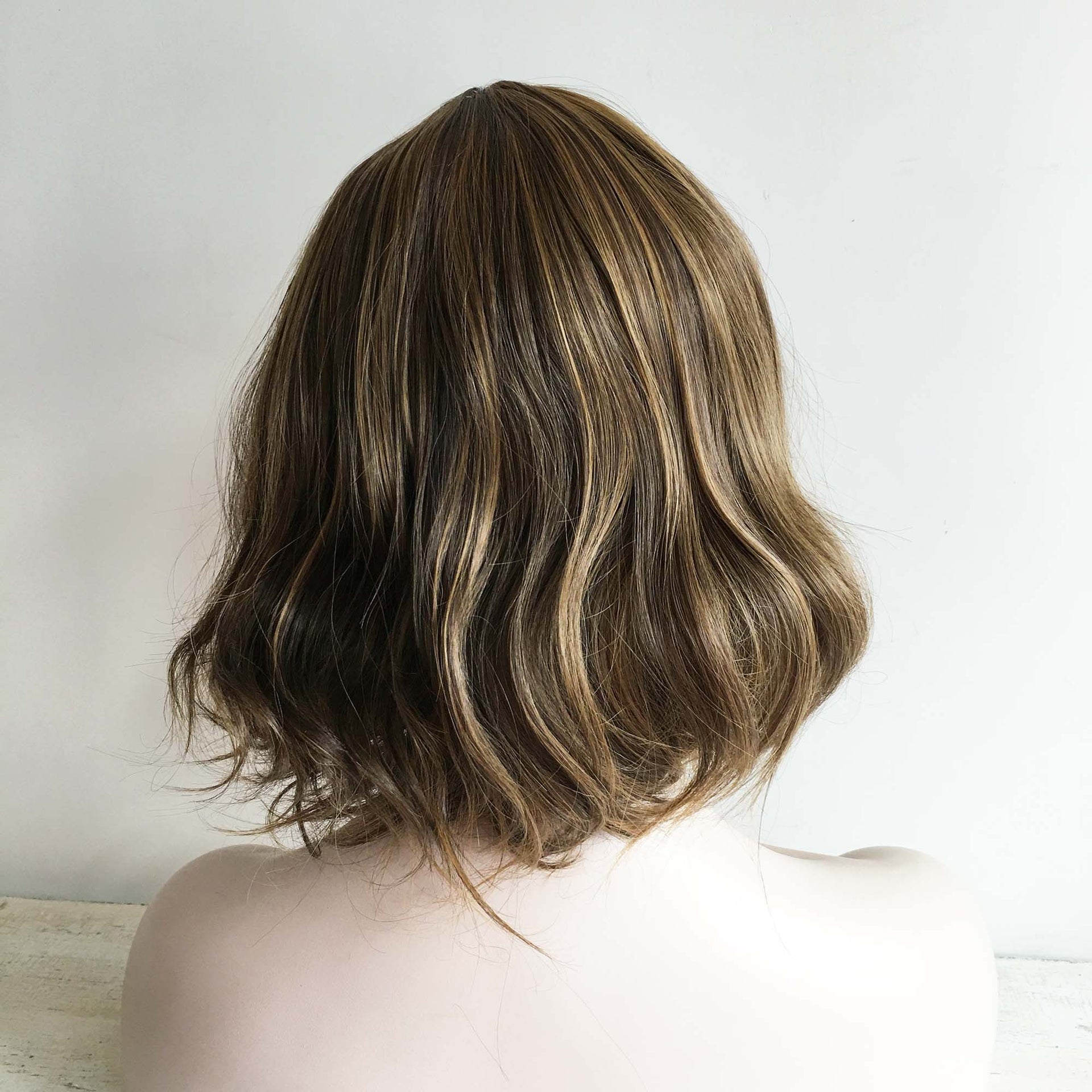 nevermindyrhead Women Very Dark Brown Blonde Highlight Curly Bob Short Fringe Bangs Short Hair Wig