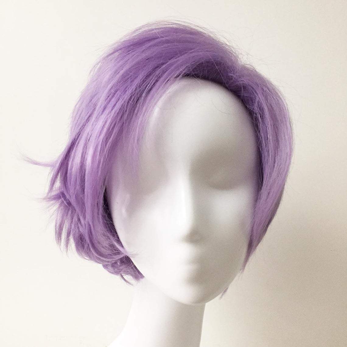 nevermindyrhead Men Pastel Purple Short Straight Side Part Cosplay Wig