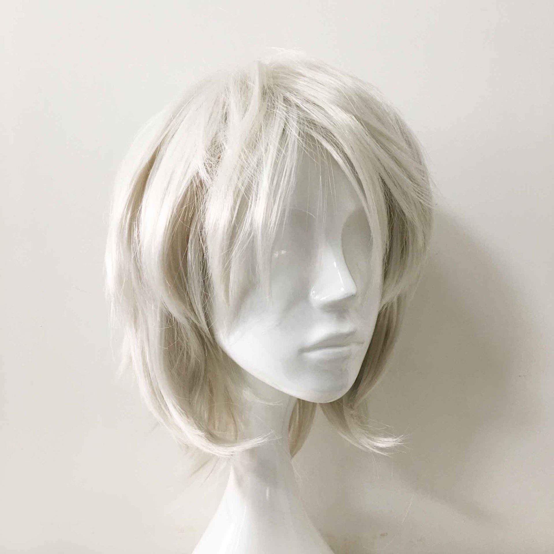 nevermindyrhead Men Unisex White Short Straight Long Bangs Cosplay Wig