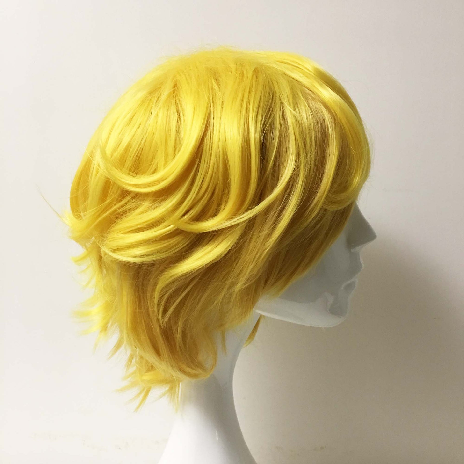 nevermindyrhead Men Yellow Short Straight Fringe Bangs Natural Curls Cosplay Wig