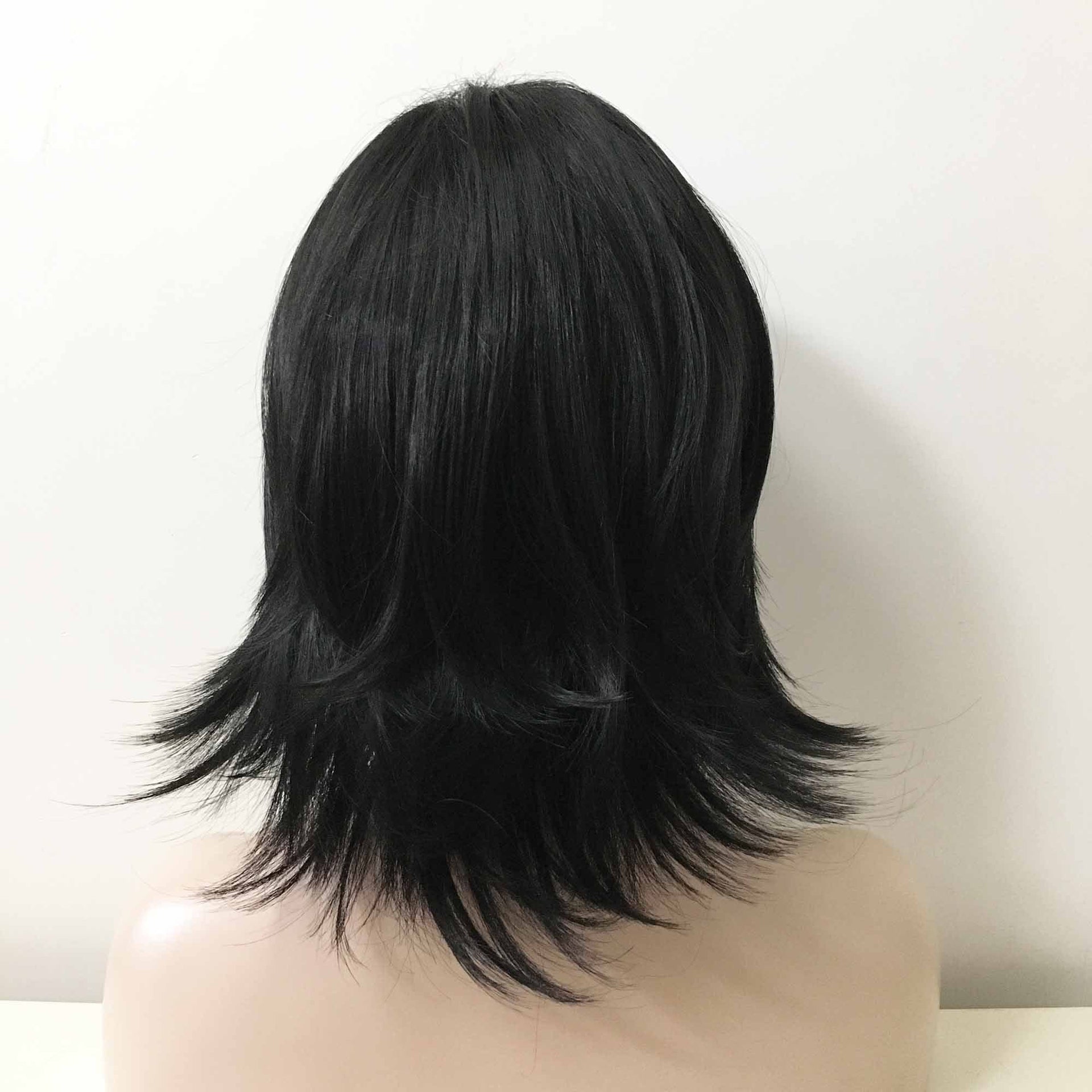 nevermindyrhead Women Black White Highlight Short Straight Flick Out Wig