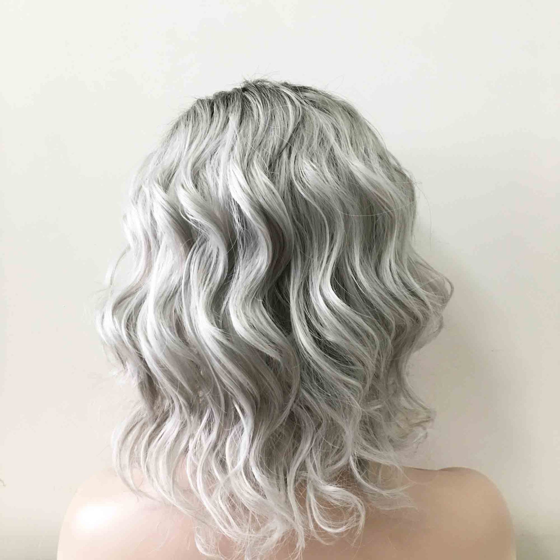 nevermindyrhead Women Grey Ombre Dark Root Short Curly Middle Part Wig
