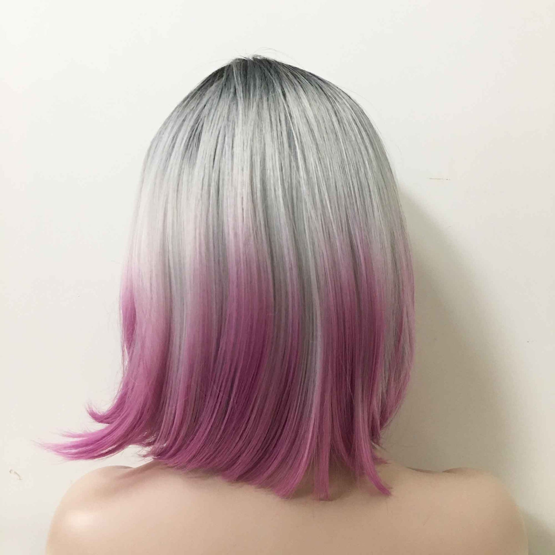nevermindyrhead Women Grey Pink Ombre Medium Length Straight Bob Middle Part Wig