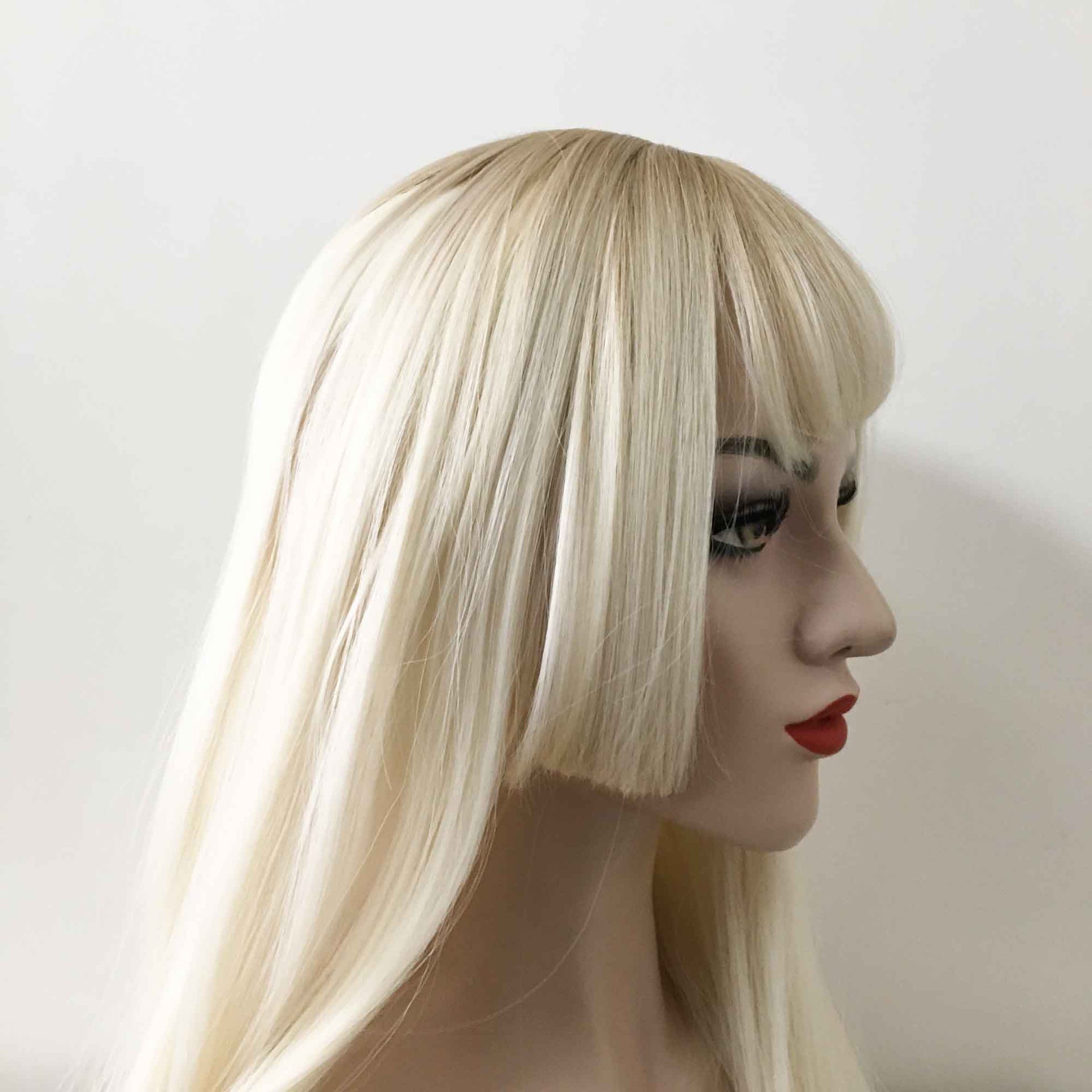 nevermindyrhead Women Platinum Blonde Ombre Long Straight Blunt Bangs Layered Wig