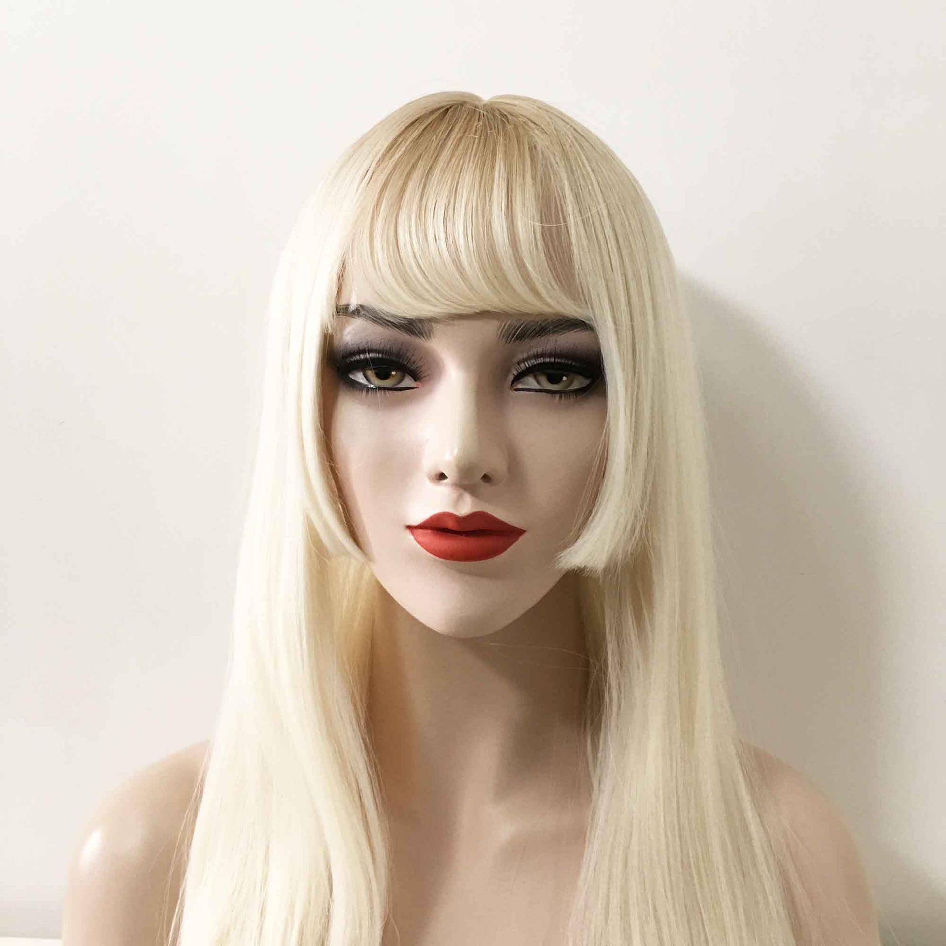 nevermindyrhead Women Platinum Blonde Ombre Long Straight Blunt Bangs Layered Wig